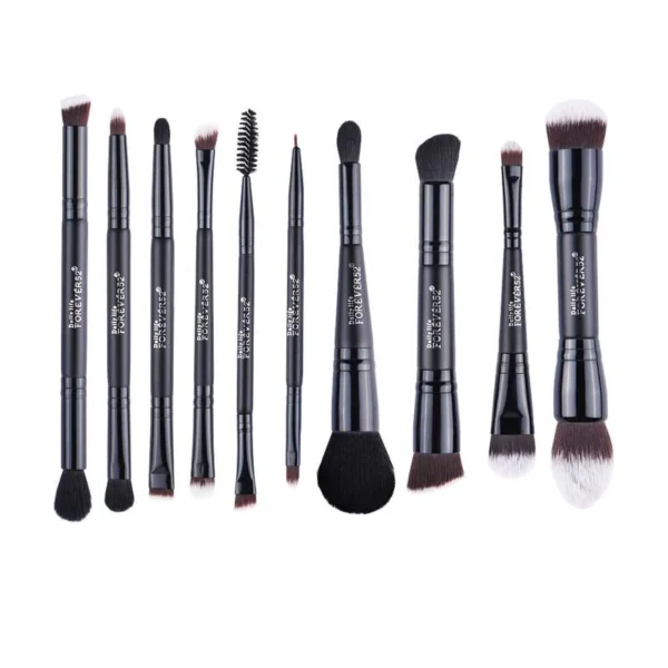 F 19 PIECE BRUSH SET X072